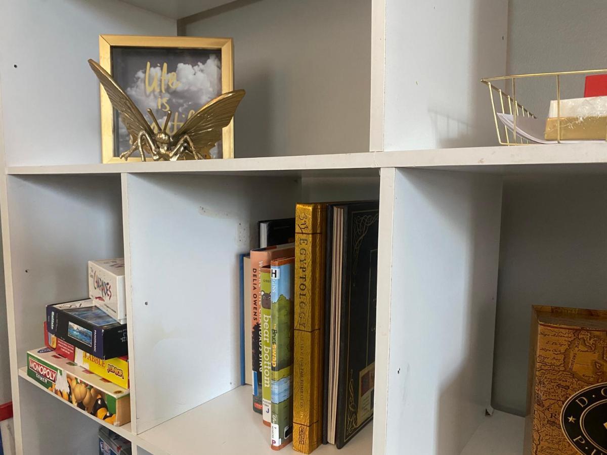 Cozy, Upstairs Apartment Pets Welcome With Fee Family Friendly Close To Everything Κλίβελαντ Εξωτερικό φωτογραφία